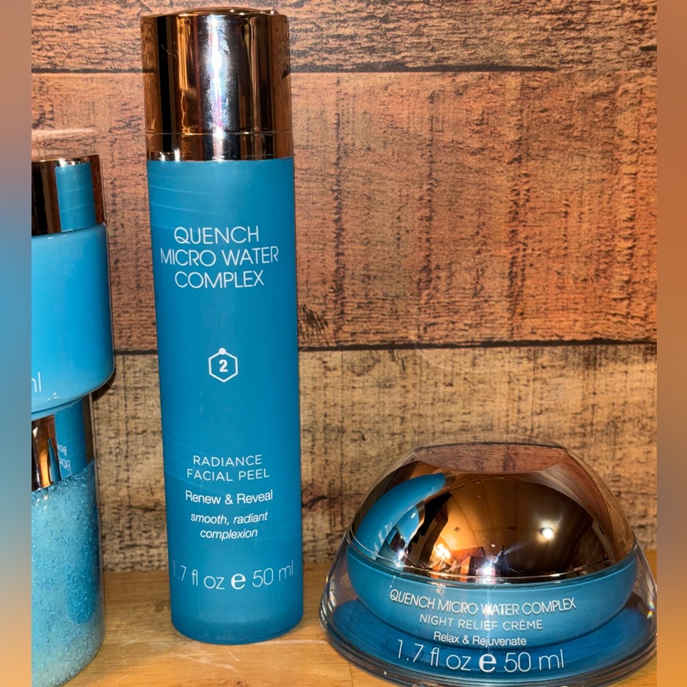 🔥 SOLD🔥Quench Micro Water Complex Hydration Skincare Set of 4 - Picture 4 of 5